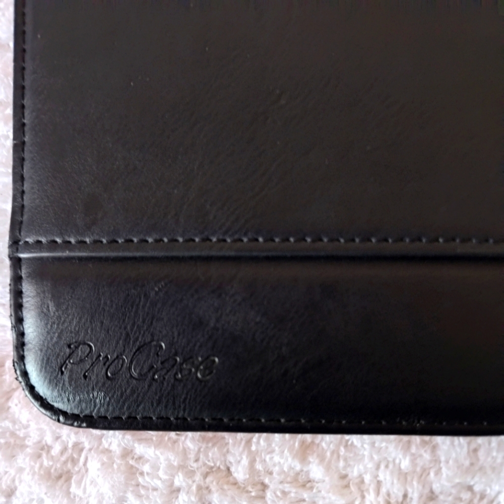 Pro Case Universal Tablet Case